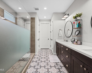 17184 W Rocklin Street - Photo Thumbnail 34