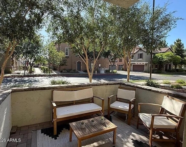 2658 S Harmony Avenue - Photo Thumbnail 26