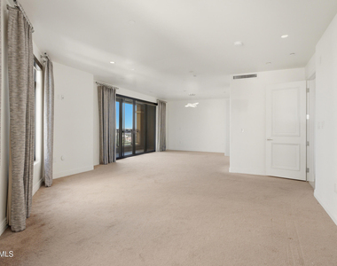 7175 E Camelback Road - Photo Thumbnail 13