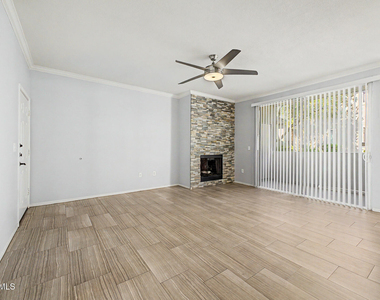 7009 E Acoma Drive - Photo Thumbnail 7