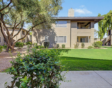 7009 E Acoma Drive - Photo Thumbnail 38
