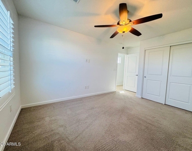 2354 E Huntington Drive - Photo Thumbnail 29