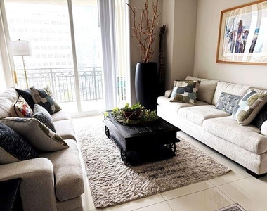 550 Okeechobee Boulevard - Photo Thumbnail 3