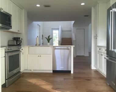 1139 Town Center Drive - Photo Thumbnail 8