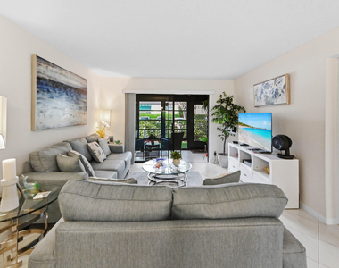 15144 Ashland Street - Photo Thumbnail 16