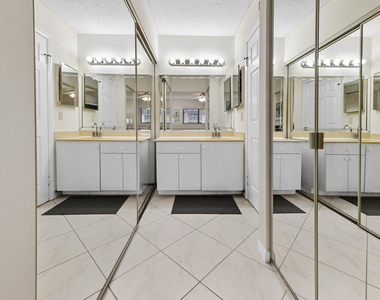 15144 Ashland Street - Photo Thumbnail 23