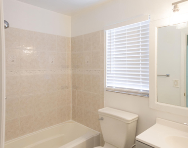 6788 Las Colinas Street - Photo Thumbnail 7