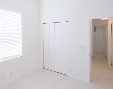 6788 Las Colinas Street - Photo Thumbnail 12