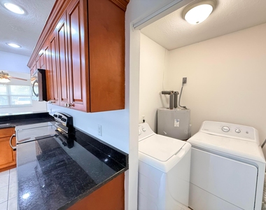 3438 Se Iris Street - Photo Thumbnail 6
