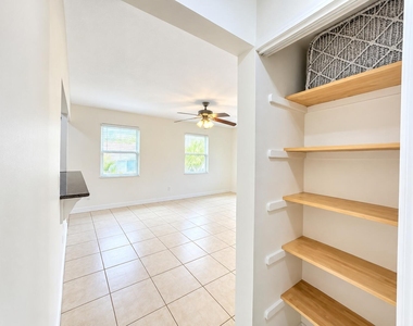 3438 Se Iris Street - Photo Thumbnail 7