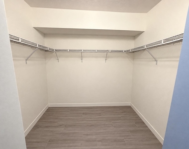 4241 San Marino Boulevard - Photo Thumbnail 6