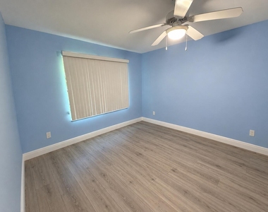 4241 San Marino Boulevard - Photo Thumbnail 5