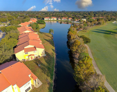 12730 Vista Isles Drive - Photo Thumbnail 28