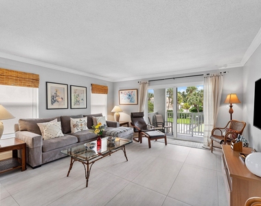 1111 S Ocean Boulevard - Photo Thumbnail 3