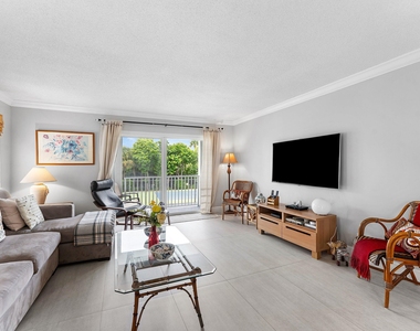 1111 S Ocean Boulevard - Photo Thumbnail 5