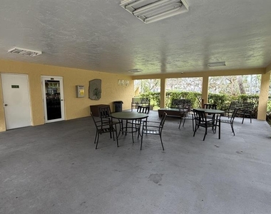 5156 Ne 6th Avenue - Photo Thumbnail 10