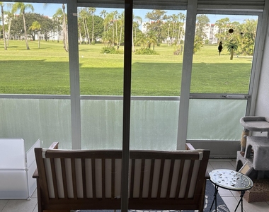 3661 Via Poinciana - Photo Thumbnail 20