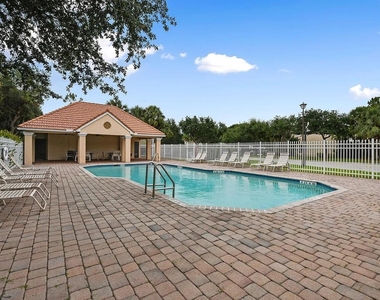 4528 Thornwood Circle - Photo Thumbnail 22