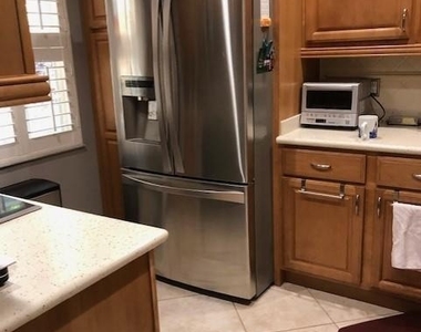 3980 Oaks Clubhouse Drive - Photo Thumbnail 3