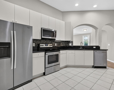4948 Fulton - Photo Thumbnail 14