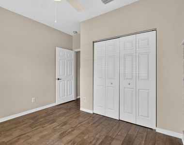 4948 Fulton - Photo Thumbnail 22