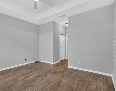 4948 Fulton - Photo Thumbnail 25