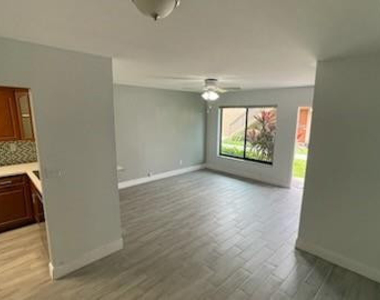 10053 Winding Lake Road - Photo Thumbnail 3