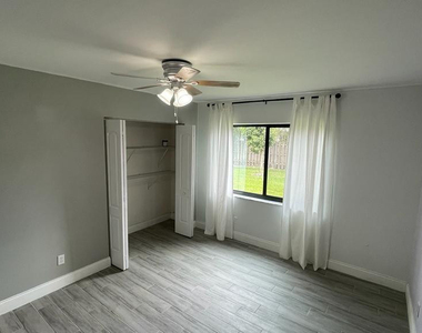 10053 Winding Lake Road - Photo Thumbnail 18