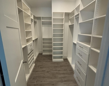 3451 Sw Loggerhead Court - Photo Thumbnail 9