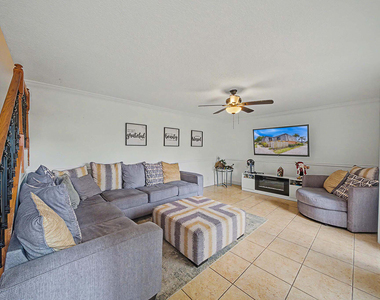 149 Lake Arbor Drive - Photo Thumbnail 3