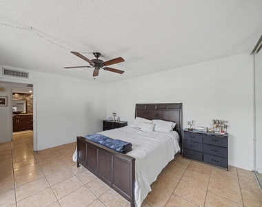 149 Lake Arbor Drive - Photo Thumbnail 32