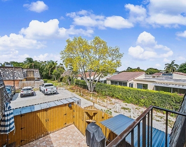 149 Lake Arbor Drive - Photo Thumbnail 25