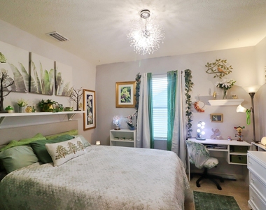 1465 Se Grapeland Avenue - Photo Thumbnail 20