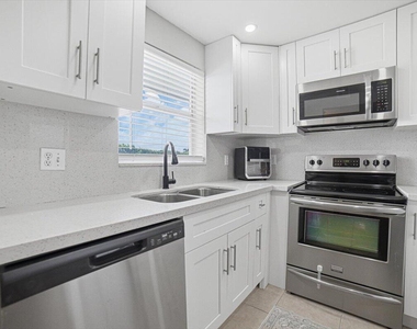 2755 W Atlantic Avenue - Photo Thumbnail 4