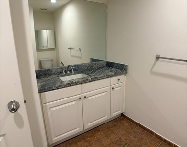150 Se 3rd Avenue - Photo Thumbnail 28