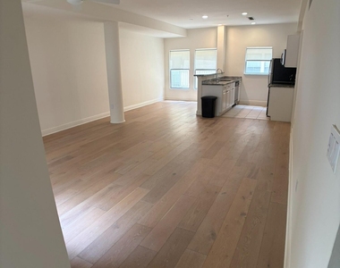 150 Se 3rd Avenue - Photo Thumbnail 18