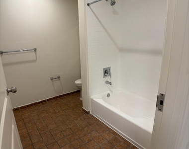 150 Se 3rd Avenue - Photo Thumbnail 26