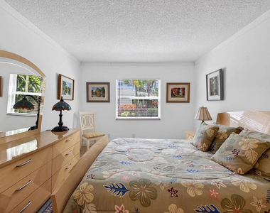 1541 S Ocean Boulevard - Photo Thumbnail 11