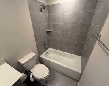 633 Cedar Springs Drive - Photo Thumbnail 20