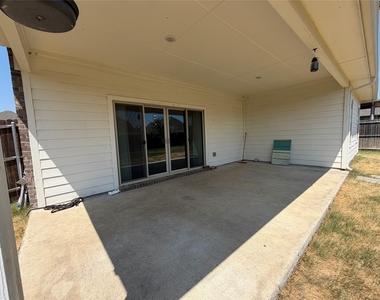 633 Cedar Springs Drive - Photo Thumbnail 34