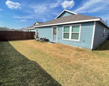2925 Bronte Boulevard - Photo Thumbnail 18