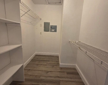 8545 Midpark Road - Photo Thumbnail 7