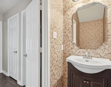 7120 Brekenridge Drive - Photo Thumbnail 24