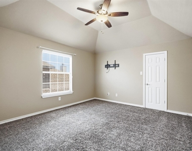 7120 Brekenridge Drive - Photo Thumbnail 21