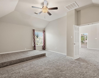 7120 Brekenridge Drive - Photo Thumbnail 16