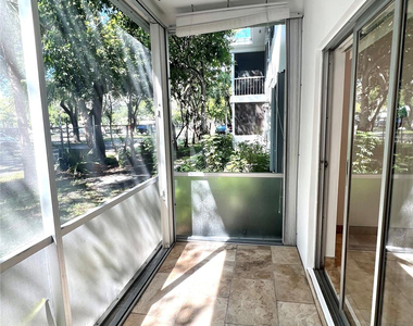 2250 Ne 66th Street - Photo Thumbnail 5