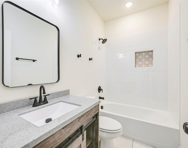 4418 Myrtle - Photo Thumbnail 8