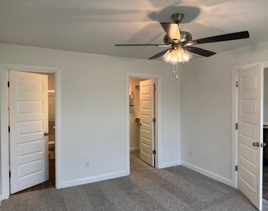 8608 Martin Lane - Photo Thumbnail 18