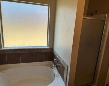 3504 Frederick Drive - Photo Thumbnail 18