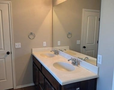 3504 Frederick Drive - Photo Thumbnail 21